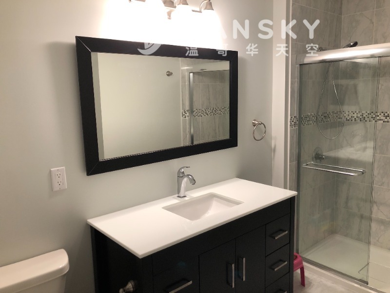230105110449_MBR Bathroom.jpg
